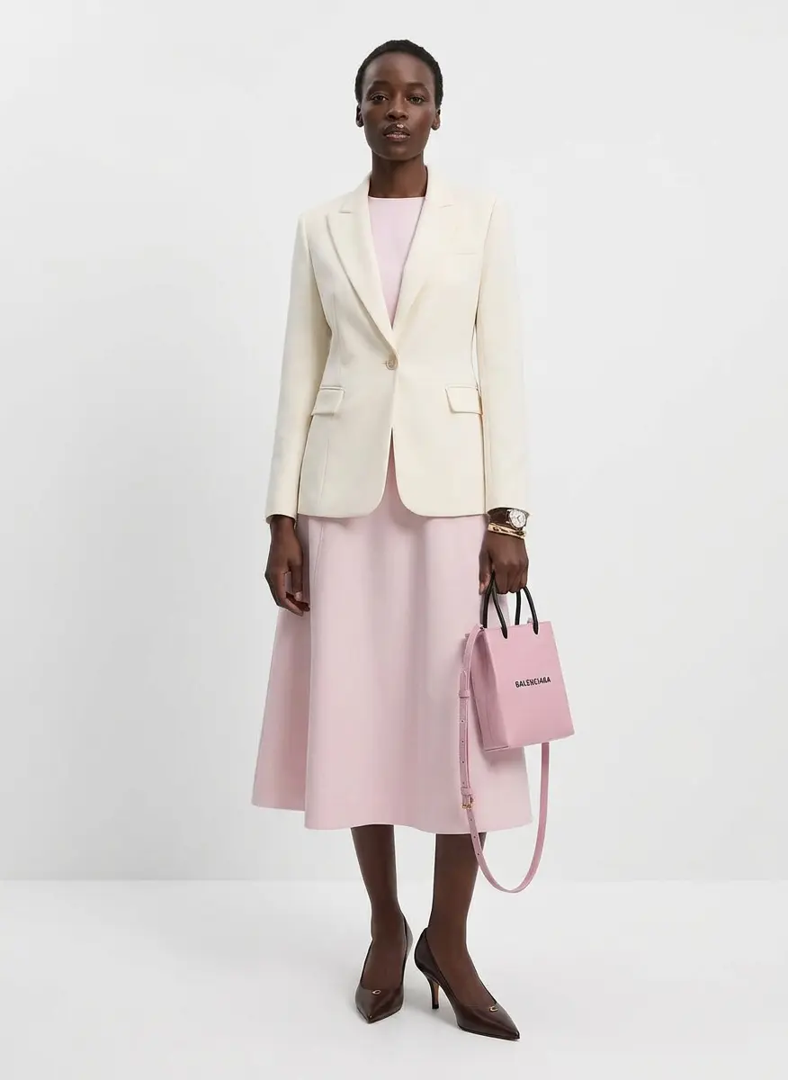 Tailored Contemporary Chic
