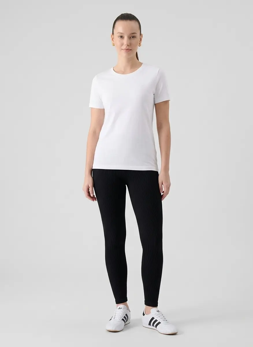 Urban Minimalist Chic
