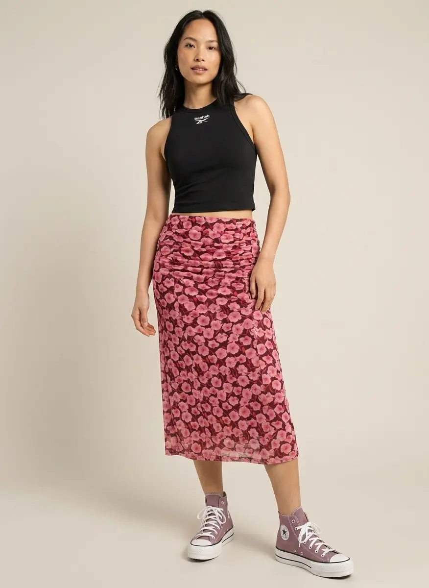 Feminine Streetwear Mix