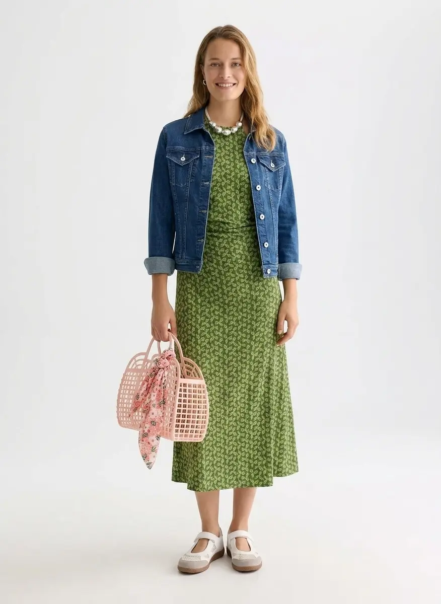 Weekend Breezy Charm