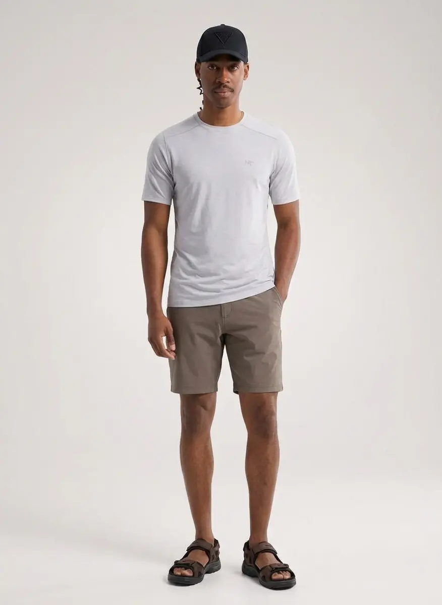 Modern Minimalist Explorer