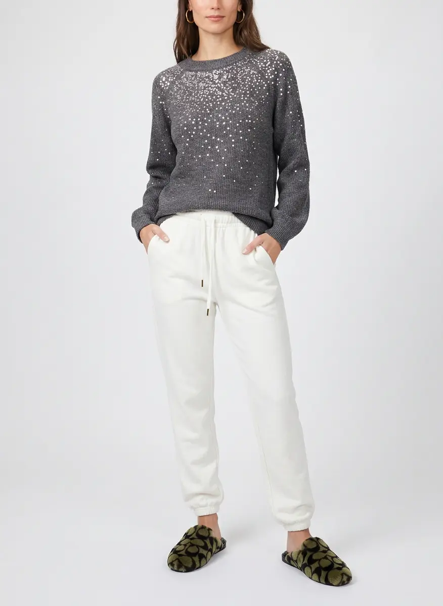 Neutral Chic Lounger