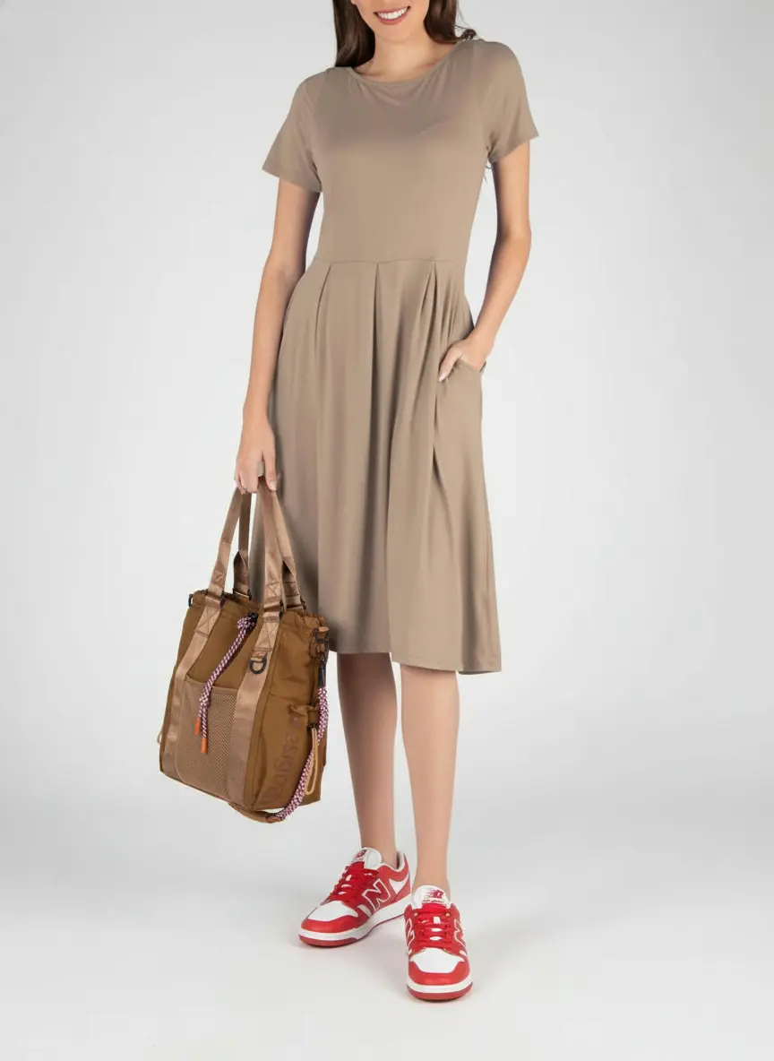 Sporty Metro Style
