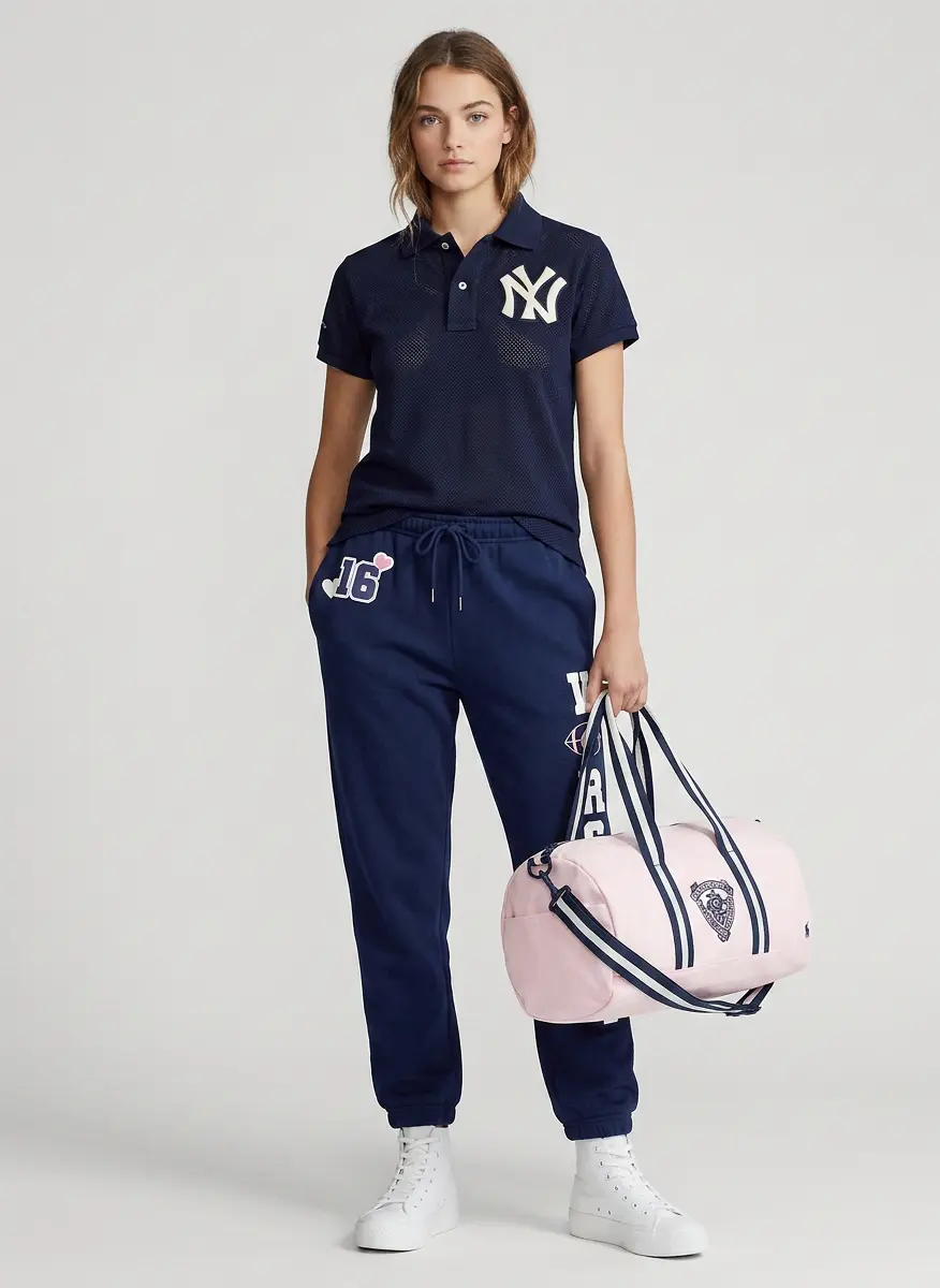 Athleisure Weekend Explorer