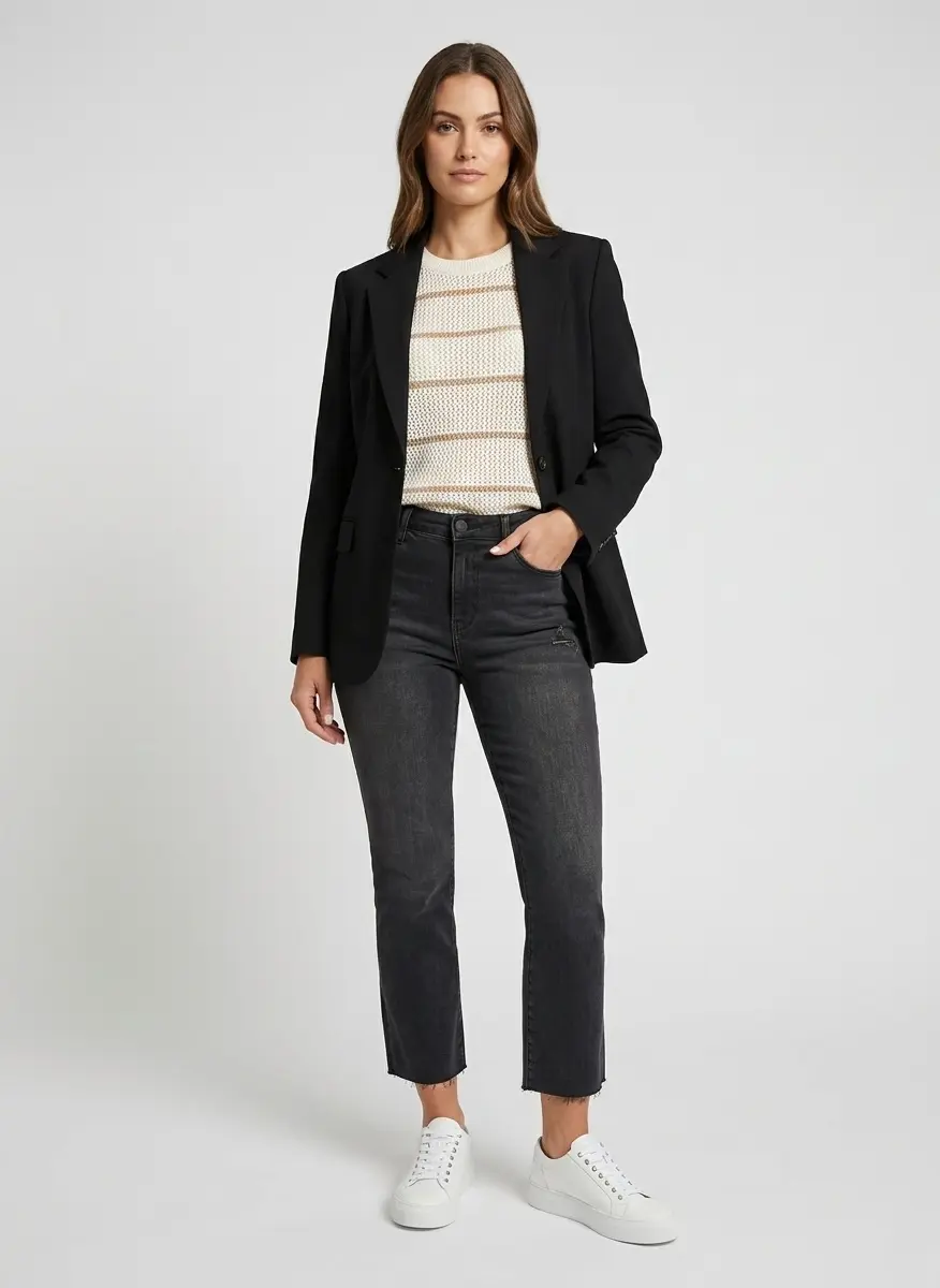 Monochrome City Chic