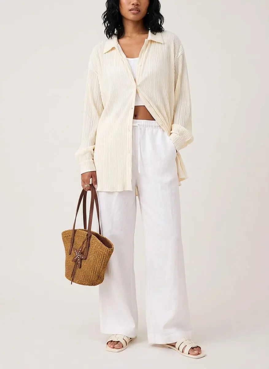 Coastal Chic Contrast