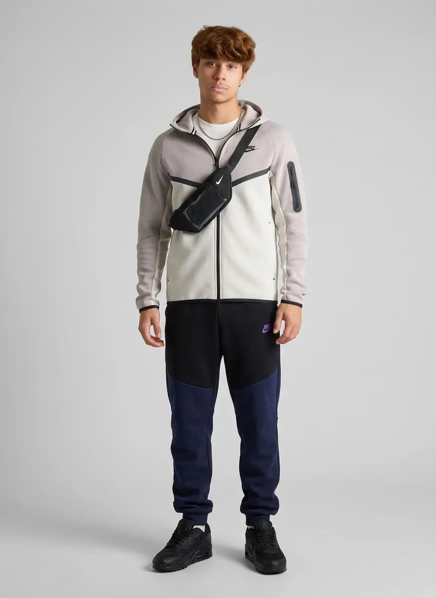 Tech Fleece Uniform