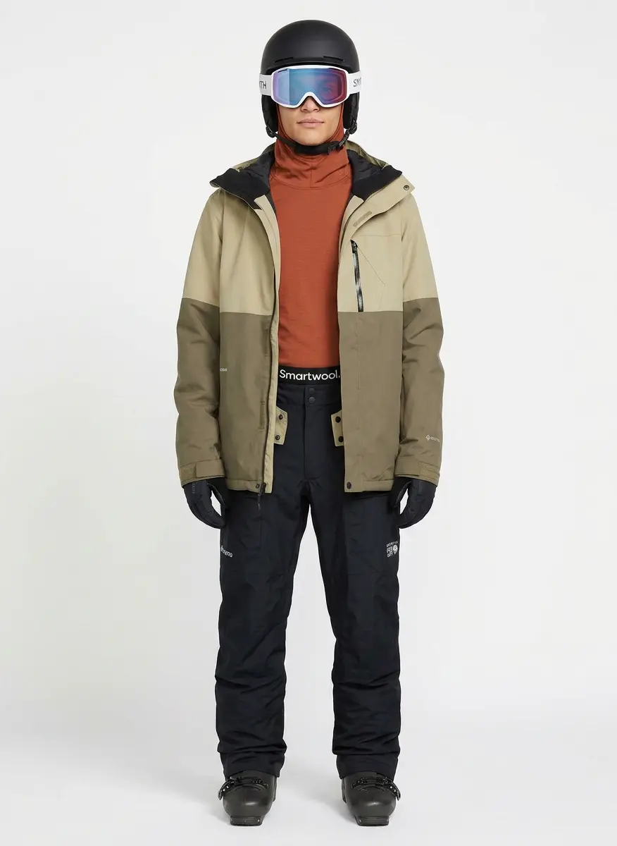 Resort Professional Explorer