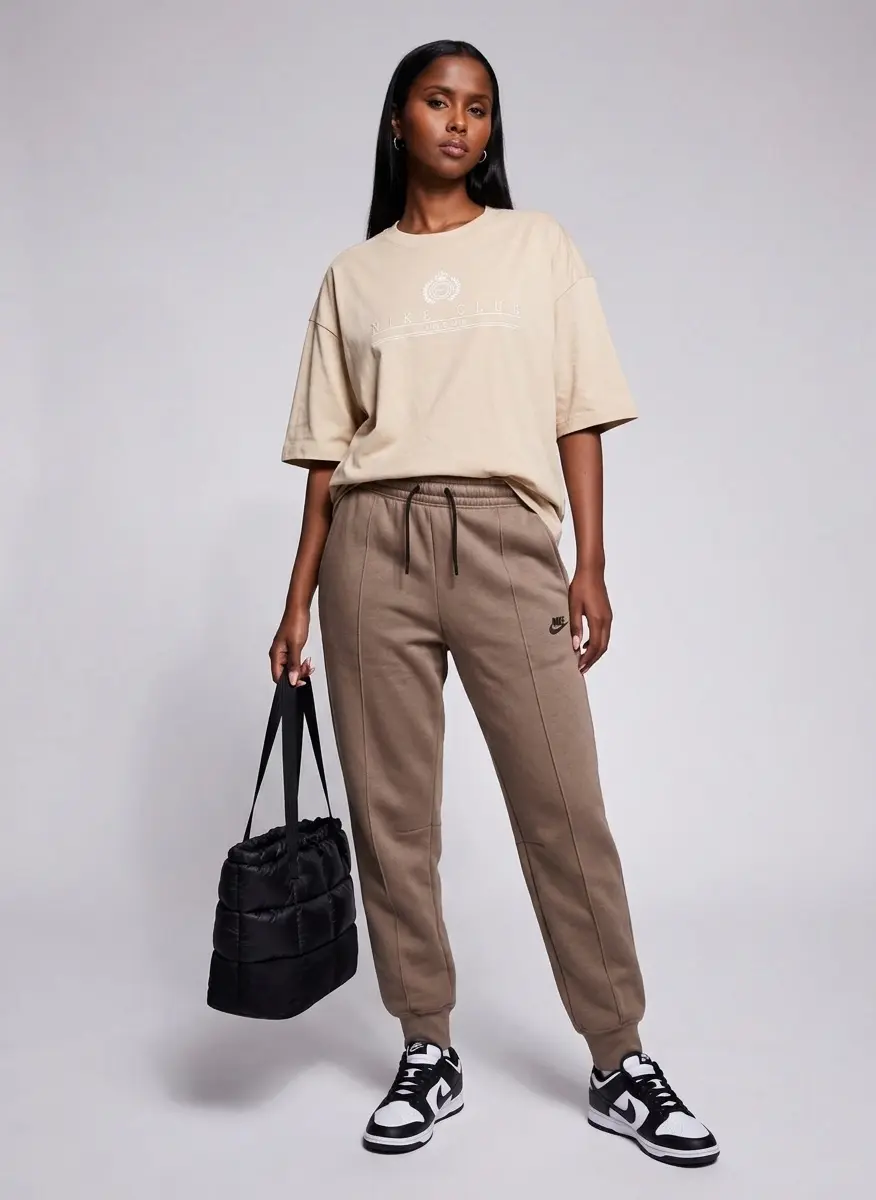 Streetwear Graphic Edge