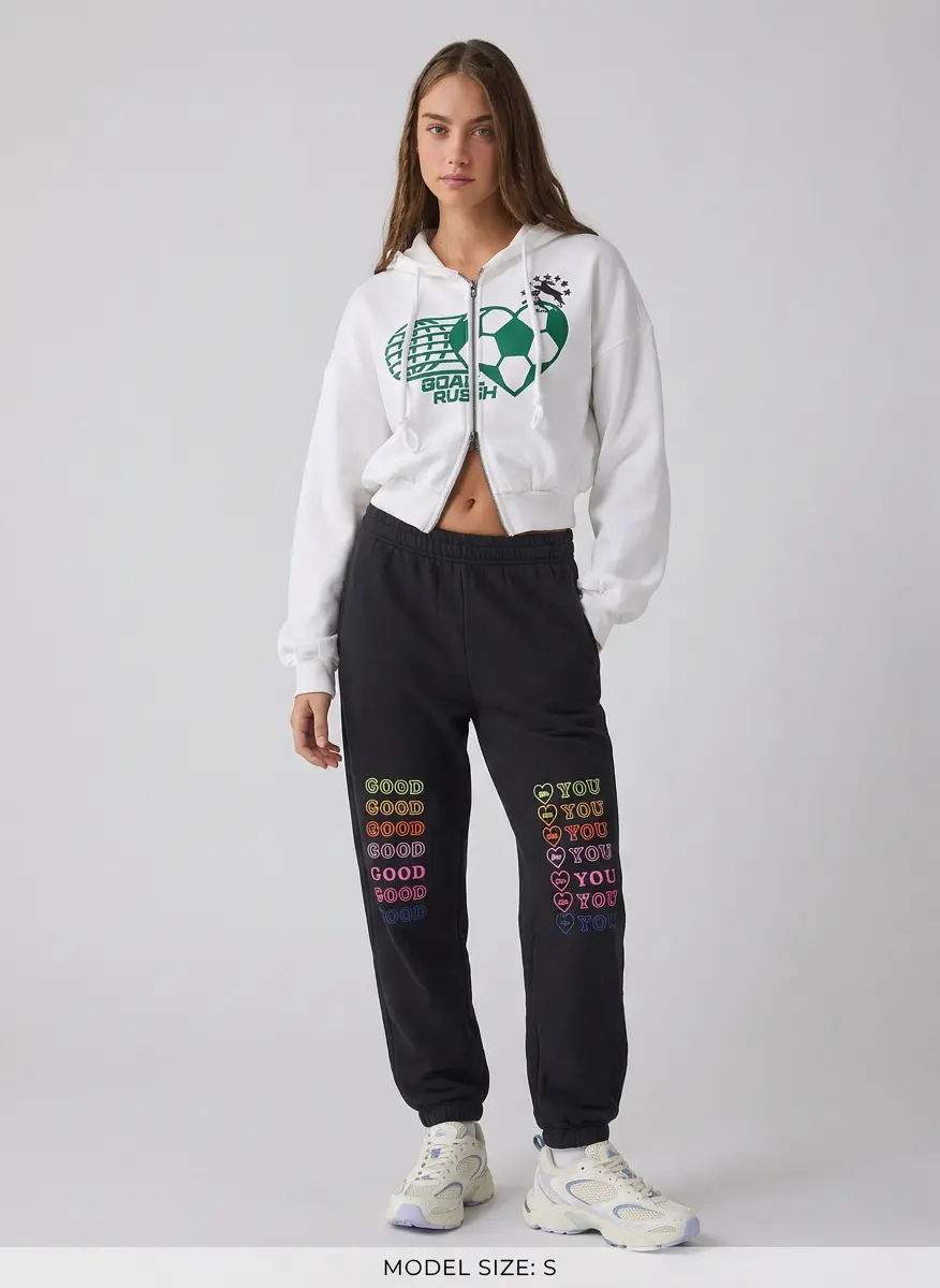 Sporty Sideline Style