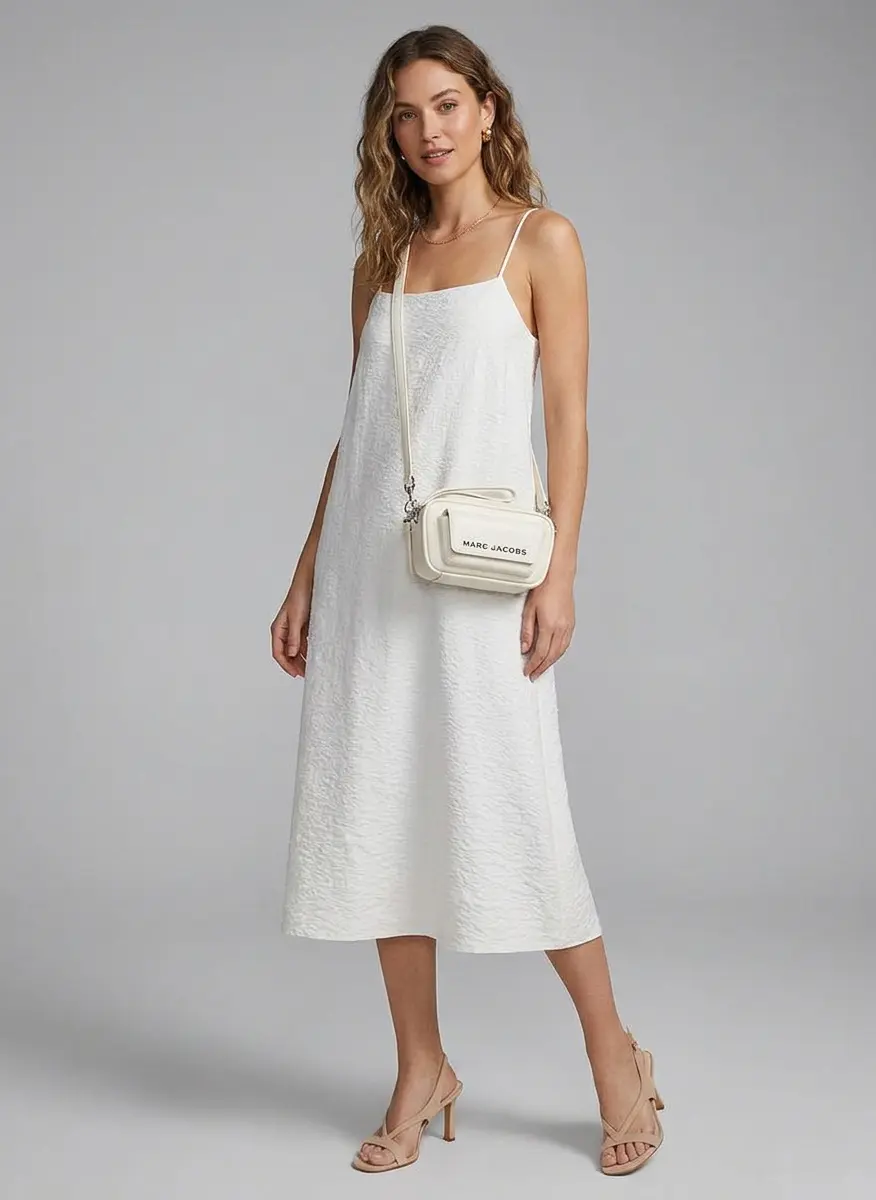 Modern Minimalist Slip