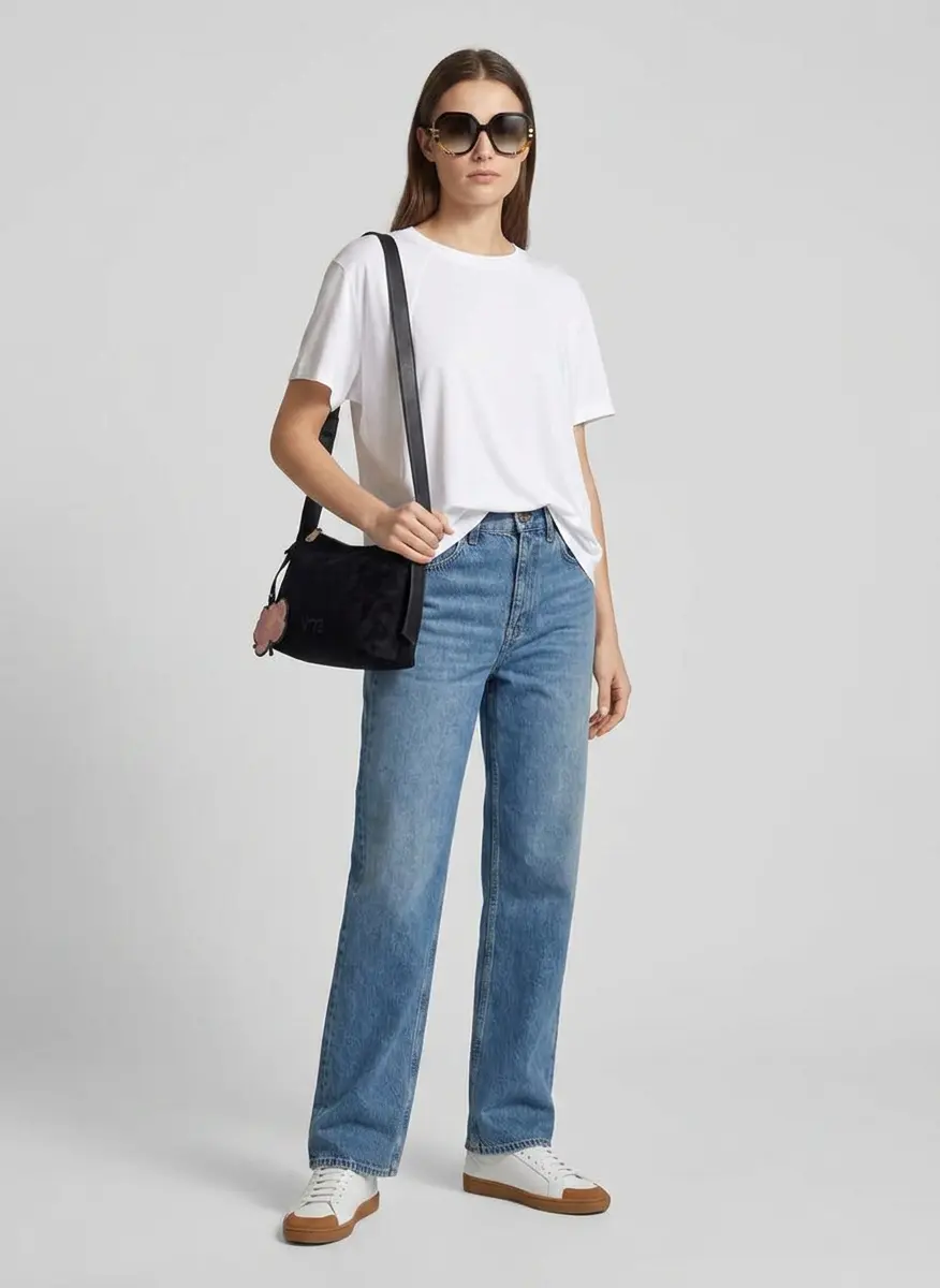Modern Minimalist
