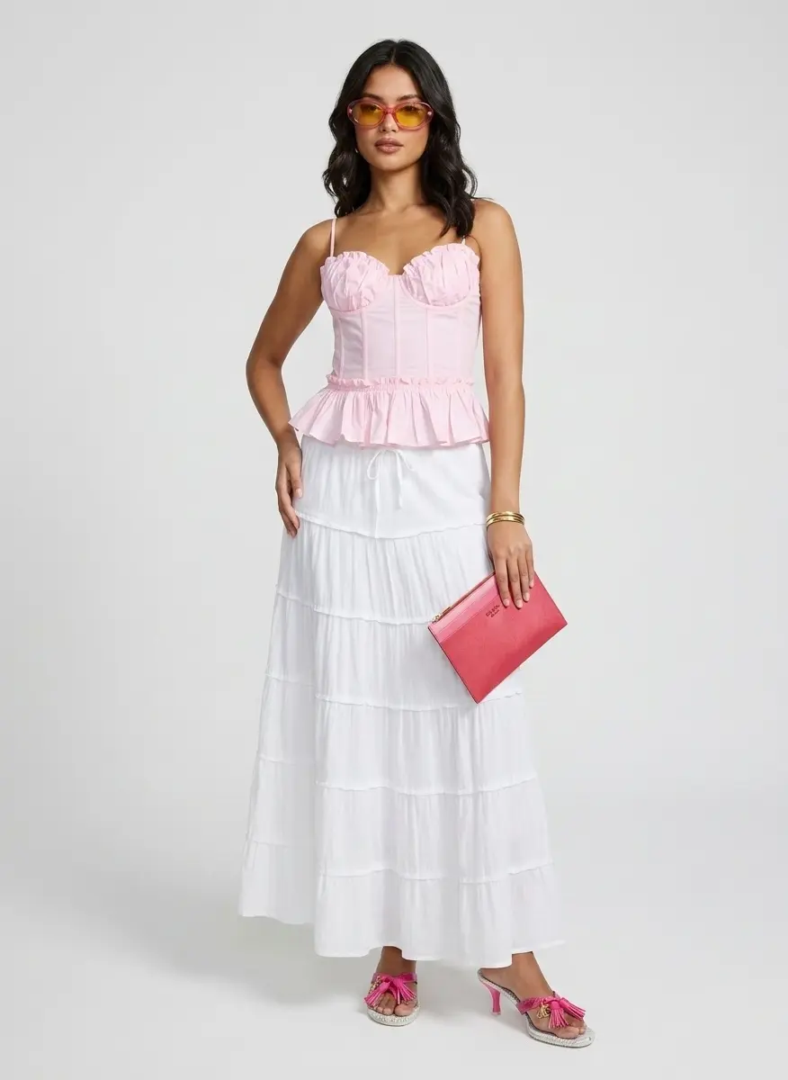 Feminine Summer Romance