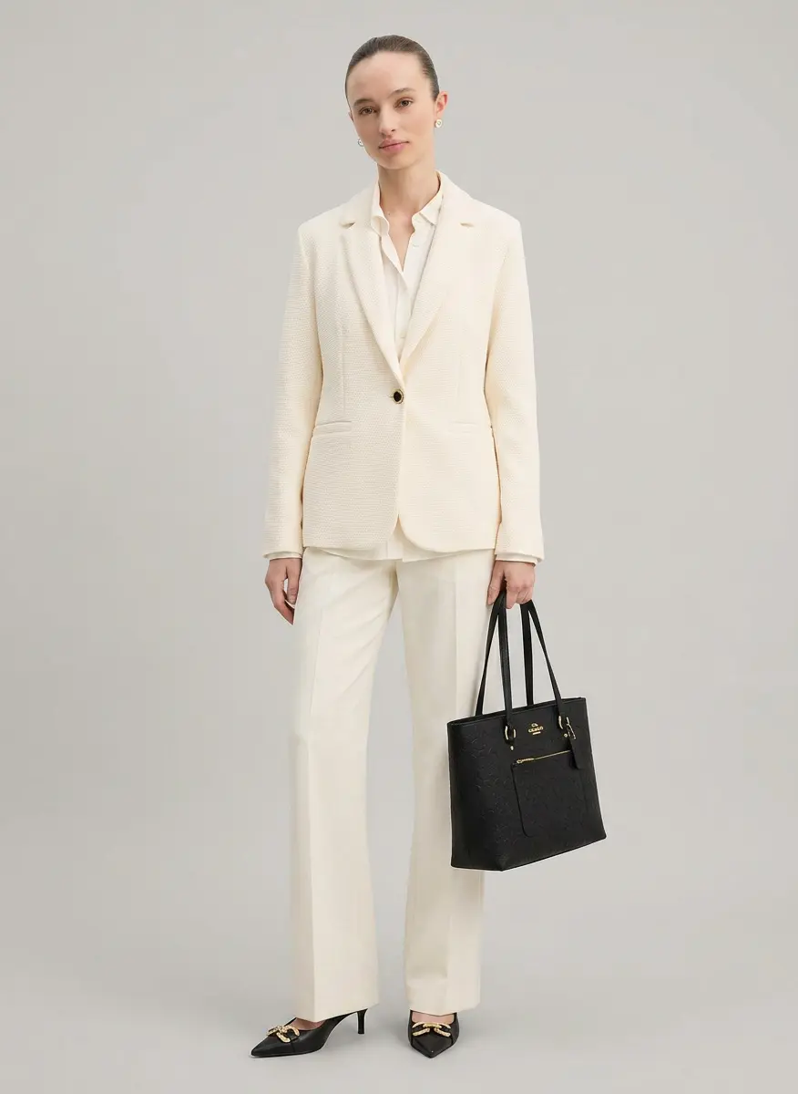 Modern Executive Monochrome